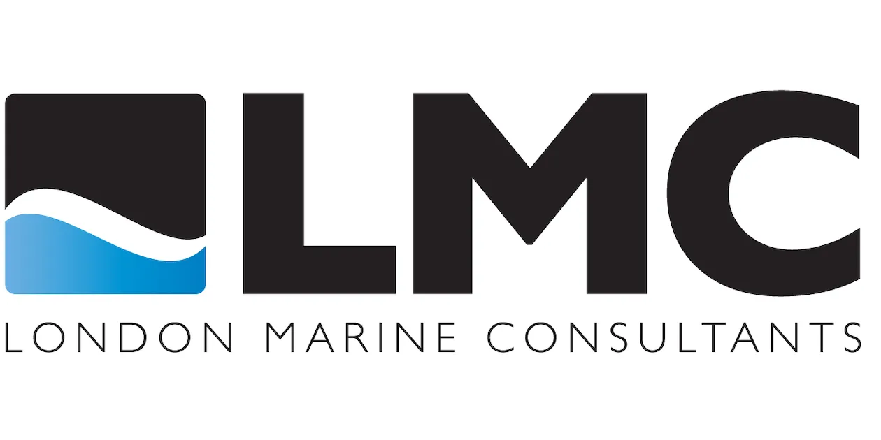 London Marine Consultants ordmärke: bokstäverna LMC med en blå vågsymbol och företagsnamnet under